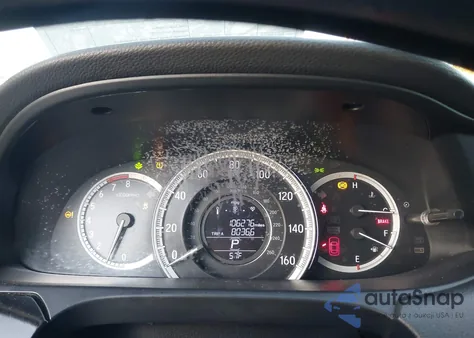 2017 Honda Accord Lx z USA, uszkodzony, nr VIN 1HGCR2F39HA166637